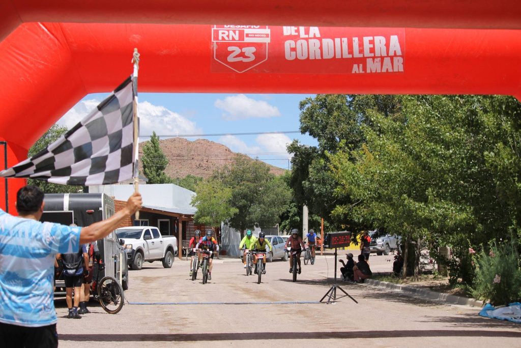 593858282_122245343108157323_1724016254937018082_n