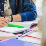 Becas terciarias y universitarias: requisitos para la inscripción