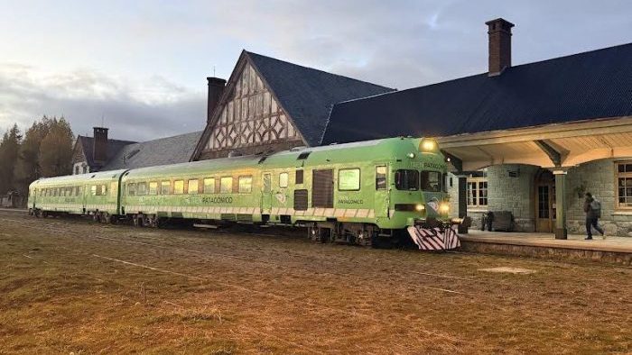 tren-ter-e1780530607656