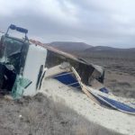 Accidente en la Ruta 23: un camión volcó entre Maquinchao y Aguada de Guerra